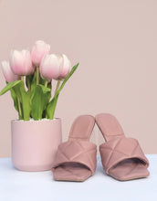 Load image into Gallery viewer, Zarai Heels

